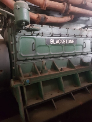 ขายเครื่องปั่นไฟยักษ์ใหญ่ 2575KVA แบรคสโตนใช้ได้น้ำมันเตาและดีเซลเป็นเครื่องแสตนบายไม่ค่อยได้ใช้ราคา 950,000