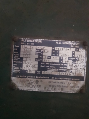 ขายเครื่องปั่นไฟยักษ์ใหญ่ 2575KVA แบรคสโตนใช้ได้น้ำมันเตาและดีเซลเป็นเครื่องแสตนบายไม่ค่อยได้ใช้ราคา 950,000