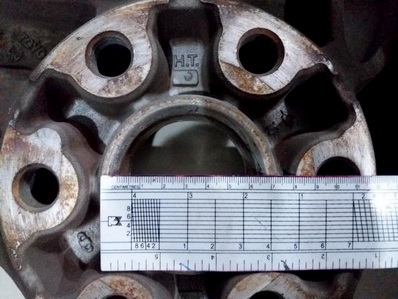 3500/4วงล้อแท้ TOYOTA 15 นิ้ว ดุม 6.5 เซน PCD6รู139 กว้าง 6 นิ้ว ET 29  -เซนเตอร์ดุมกลาง กว้าง 6.5 เซนติเมตร