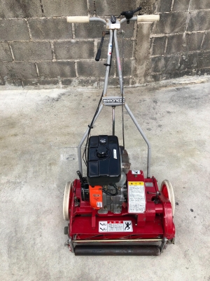 ขาย รถตัดหญ้าตัดกรีน เก่าญี่ปุ่น ราคา8,000