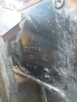 FORD 6610 รถไถเพลาเดียว เสื้อลาย เครื่องแรงดีพร้อมใช้งาน อุปกรณ์ครบ ใบดันหน้า ผานพรวน 6 ระบบไฮดรอลิกส์ยกหางขึ้นลงปกติดี ช่วงล่างดี ยางสภาพพอใช้งานได้ ราคาต่อรองได้ครับ