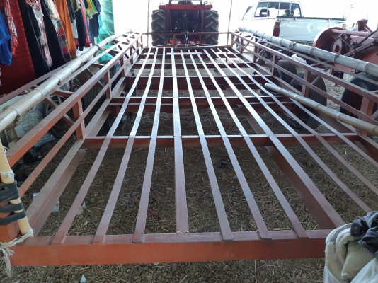 เทเลอร์ลากฟาง