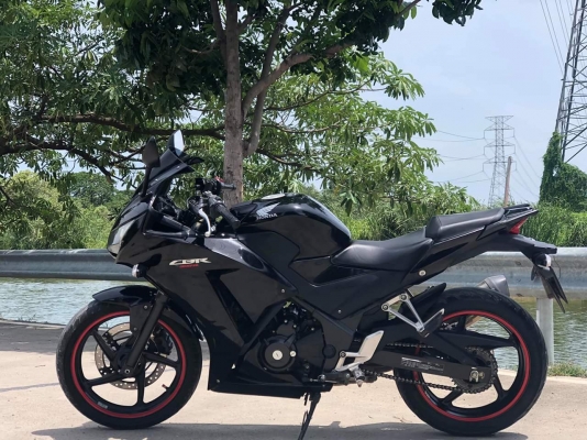 CBR300R abs ปี15 ไมล์23,*** ราคา 51,900 บาท ✅รายละเอียดรถ✅ -สีเดิมทั้งคัน -ไม่เคยล้มหนักไม่เคยชนหนัก