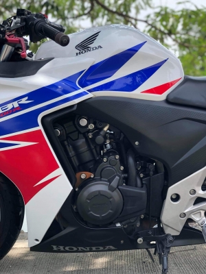 CBR500R abs สีไตร ปี16 ไมล์18,*** ราคา99,000บาท ✅รายละเอียดรถ✅ -สีเดิมทั้งคันสภาพสวยรถคนแก่ใช้ -ไม่เ