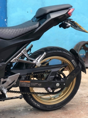 ขาย74,500บาท Z300 abs ปี2016 (ปลายปี)  ????รายละเอียดรถ???? Z300 abs ปี2016 (ปลายปี) ไมล์35,***โลแท้ เพิ่งเซอร์วิสมาเดือนที่แล้ว -สีเดิมทั้งคันไร้ตำหนิสวยมากคันนี้ -รถลงหน้า18 เปลี่ยนโครงใหม่แจ้งลงเล่มแล้ว ศูนย์ตรง -เอกสารครบพร้อมโอน ภาษี62  ????ของแต่ง??