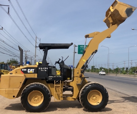ขายรถตักล้อยาง CAT 910H (เทียบเท่า WA100-6) ปี 2012 แขนยาวพิเศษ นำเข้าเองจากญี่ปุ่น สภาพสวยพร้อมใช้  มีVDOครับ