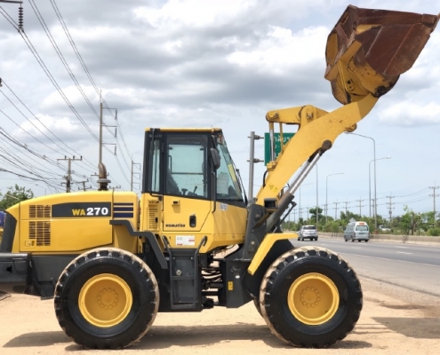 ขายรถตักล้อยาง KOMATSU WA270-5 นำเข้าเองจากญี่ปุ่น สภาพสวยพร้อมใช้ มีVDOการทำงานครับ