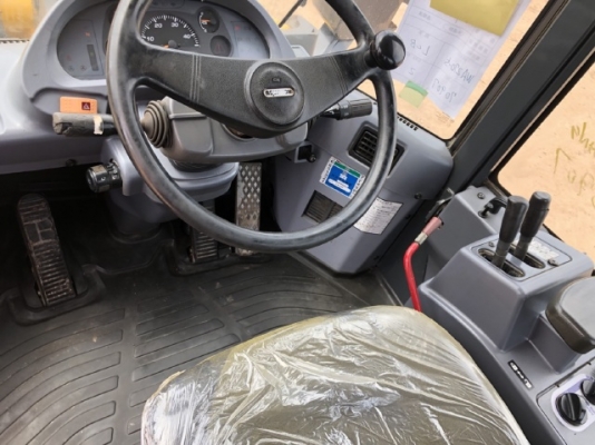 ขายรถตักล้อยาง KOMATSU WA270-5 นำเข้าเองจากญี่ปุ่น สภาพสวยพร้อมใช้ มีVDOการทำงานครับ