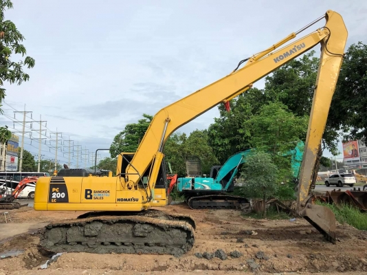 Komatsu 200-8 LCบูมยาว แท้  ยาว16เมตร รถสวย ใช้งาน 10,000ช.มสภาพสวยพร้อมใช้ เล่มทะเบียน