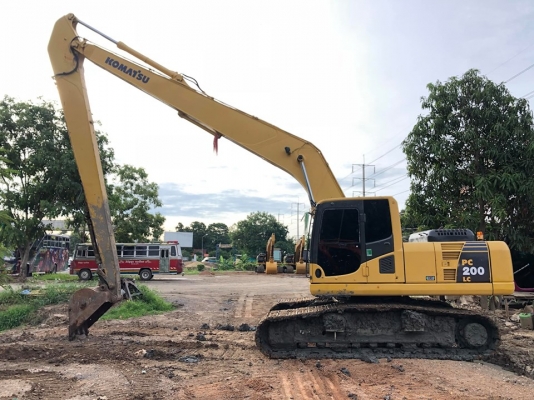 PC200-LC KOMATSU บูมยาว 18 เมตร @1.85ล้าน สนใจนัดเจอ 081-989-1989 หรั่งครับ
