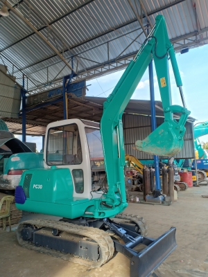 ขายจ้า..KOMATSU PC30-7 เก่านอกแท้ สภาพสวย เครื่องปั๊มแห้ง ใช้ โทร 089-3818694 จ๊อย ขายจ้า..KOMATSU PC30-7 เก่านอกแท้ สภาพสวย เครื่องปั๊มแห้ง ใช้ โทร 089-3818694 จ๊อย