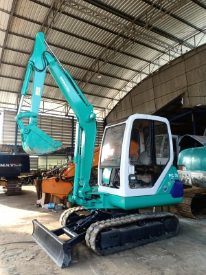 ขายจ้า..KOMATSU PC30-7 เก่านอกแท้  สภาพสวย  เครื่องปั๊มแห้ง  ใช้  โทร 089-3818694 จ๊อย