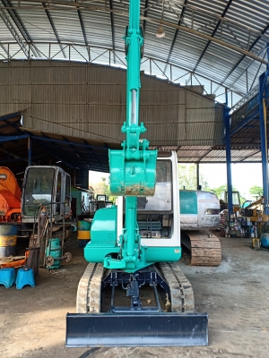 ขายจ้า..KOMATSU PC30-7 เก่านอกแท้ สภาพสวย เครื่องปั๊มแห้ง ใช้ โทร 089-3818694 จ๊อย ขายจ้า..KOMATSU PC30-7 เก่านอกแท้ สภาพสวย เครื่องปั๊มแห้ง ใช้ โทร 089-3818694 จ๊อย