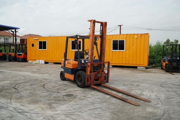 ขายถูกมาก Toyota 5FG20 ขนาดยก2ตัน เสา4เมตร เครื่องยนคร์เบนซิล