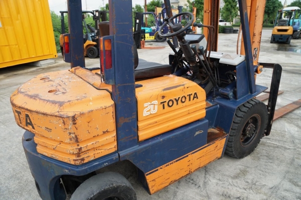 ขายถูกมาก Toyota 5FG20 ขนาดยก2ตัน เสา4เมตร เครื่องยนคร์เบนซิล