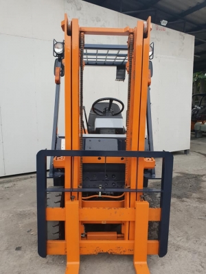 ขายโฟล์คลิฟท์ TOYOTA 5FG15 1.5 ตัน สภาพพร้อมใช้งาน