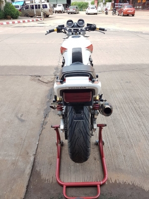 ขาย HONDA CB1300 ปี2000 แต่งสวย แฮนด์บาร์ กันล้ม ท่อแต่งฟลูไทเทเนียม AGRAS อินวอยส์ สรรพสามิตร ราคา 