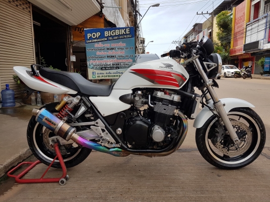 ขาย HONDA CB1300 ปี2000 แต่งสวย แฮนด์บาร์ กันล้ม ท่อแต่งฟลูไทเทเนียม AGRAS อินวอยส์ สรรพสามิตร ราคา 