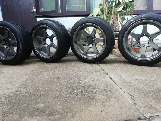 ขายแม็กพร้อมยางขอบ18