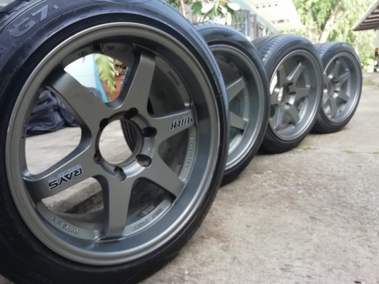 ขายแม็กพร้อมยางขอบ18