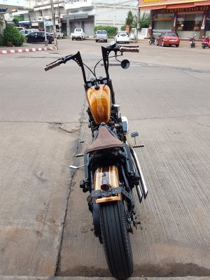 ขาย KAWASAKI VULCAN400 แต่งOLD SCHOOL แต่งล้อโตสวยๆ พร้อมใช้งาน อินวอยส์ สรรพสามิตร ราคา 79500 บาท ส