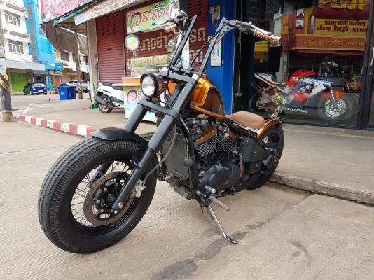 ขาย KAWASAKI VULCAN400 แต่งOLD SCHOOL แต่งล้อโตสวยๆ พร้อมใช้งาน อินวอยส์ สรรพสามิตร ราคา 79500 บาท ส ขาย KAWASAKI VULCAN400 แต่งOLD SCHOOL แต่งล้อโตสวยๆ พร้อมใช้งาน อินวอยส์ สรรพสามิตร ราคา 79500 บาท ส