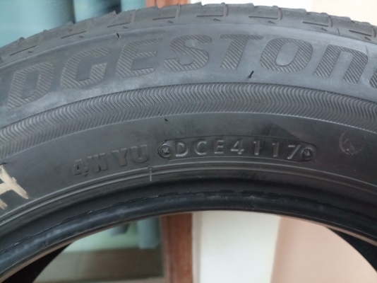ยางบริดสโตน ขอบ 175/65R15 ปี 17