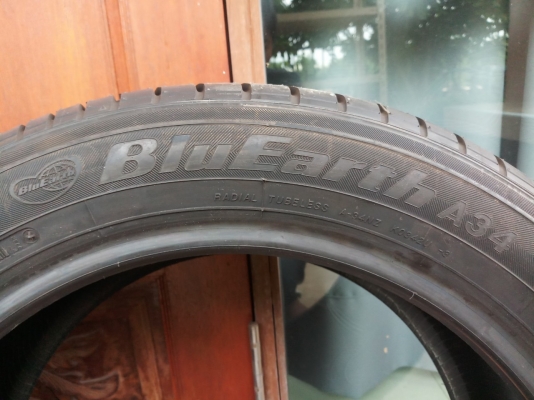 ยาง YOKOHAMA made in Japan ขอบ 215/55R17 ปี 13