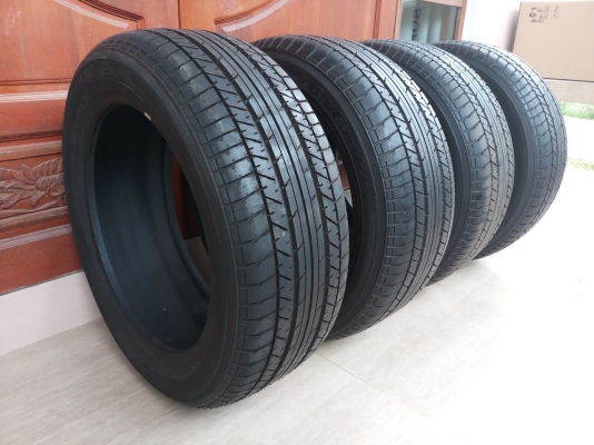 ยาง YOKOHAMA made in Japan ขอบ 215/55R17 ปี 13