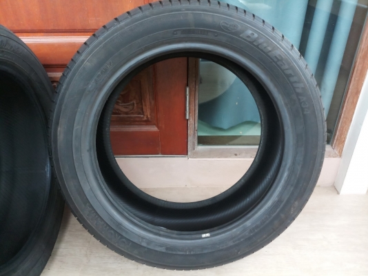 ยาง YOKOHAMA made in Japan ขอบ 215/55R17 ปี 13
