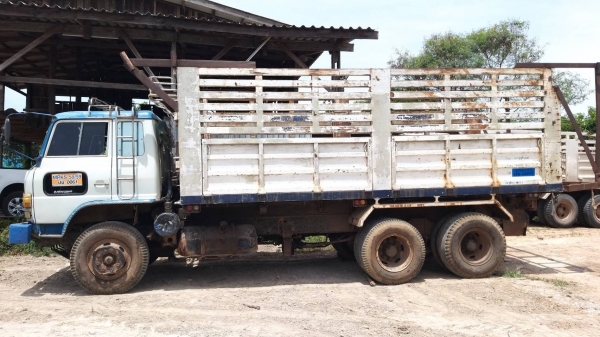 ขายรถ 10 ล้อดั้ม 2 เพลา HINO227