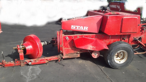 ขายเครื่องอัดฟาง STAR THB1010 เก่านอกญี่ปุ่น สภาพดี พร้อมใช้ 148000บาท โทร084-5424150 line id : rapinzat