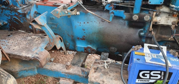 ขายรถไถ FORD 5000/77 พร้อมอุปกรณ์ 3ชิ้น ราคา 225,000 ดันหน้า +ผาน 7 +ผาน 3 ทะเบียนพร้อมโอน สอบถามได้ครับ #สามย่านแทรคเตอร์ อ.แกลง ระยอง โทร/ไลน์ 0897489639 ,0899347475