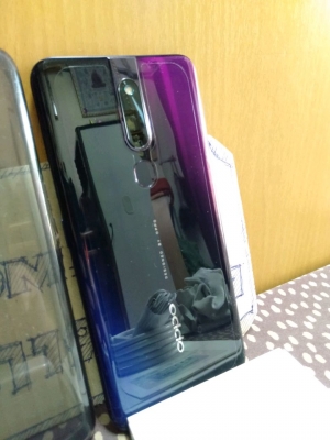 OPPO F11 PRO 6/64GB อายุ 2 เดือนกว่า OPPO F11 PRO 6/64GB อายุ 2 เดือนกว่า