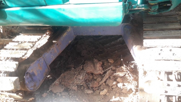 ขาย KOMATSU PC40-7E ไฟเต็มเอกสารอินวอยเก่านอกราคา 285,000