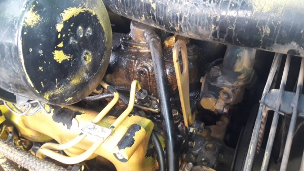 ขาย KOMATSU PC40-7E ไฟเต็มเอกสารอินวอยเก่านอกราคา 285,000