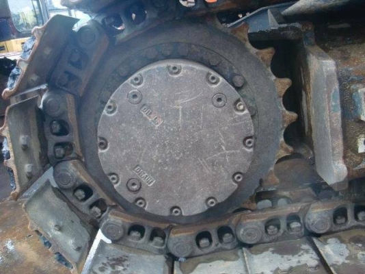 รถขุดรุ่นยอดนิยม KOBELCO SK135SR-2 YY-05 นำเข้าจากญี่ปุ่นโดยตรง โทร.090-986-2521 อ๊อบ