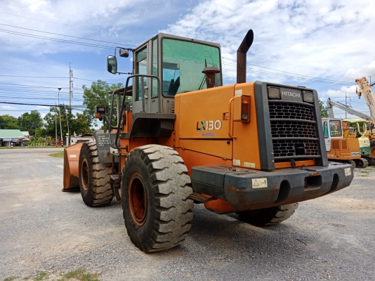 รถตัก เก่านอก ขายถูก HITACHI LX130-7 เก่าญี่ปุ่นแท้ สภาพสวย ราคาไม่แพง โทร.090-986-2521 อ๊อบ