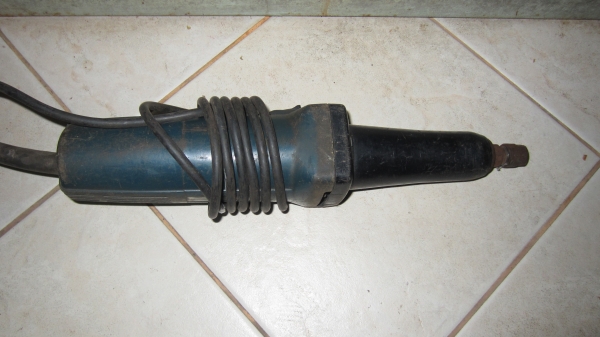 ขายเครื่องมือและเครื่องจักรหลายรายการ