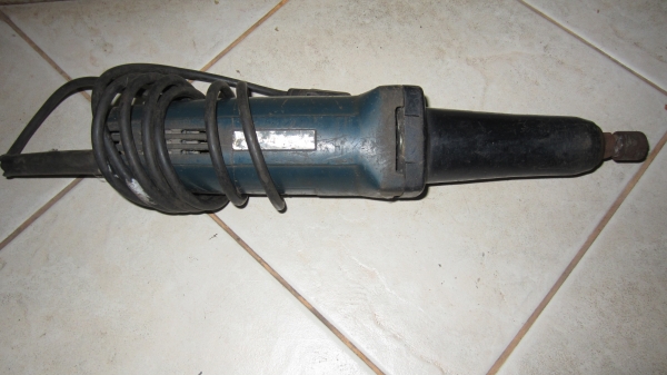 ขายเครื่องมือและเครื่องจักรหลายรายการ