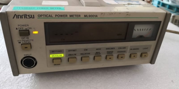 800 บ.ส่งถึงบ้านฟรี โทร 083-2000058 LINE ID: line832923 OPTICAL POWER METER ยี่ห้อ Anritsu ใช้ไฟเลือ