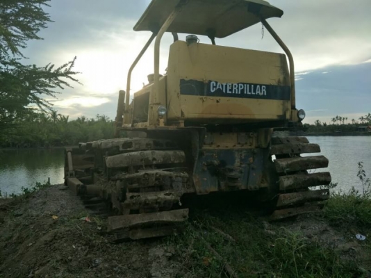 ปรับลดราคาเหลือ 220,000 มีVDOขายแทรคเตอร์ CAT D4E ราคา 280,000