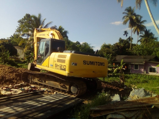 ขาย SUMTOMO SH210 เอกสารเล่มทะเบียนไมล์8,000ชม.ราคา 1,500,000 ขาย SUMTOMO SH210 เอกสารเล่มทะเบียนไมล์8,000ชม.ราคา 1,500,000