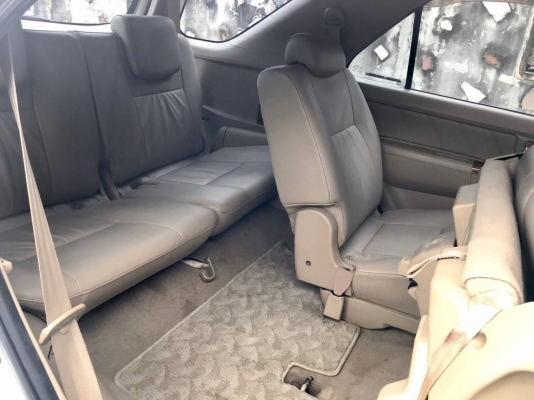 2010 Toyota Fortuner 3.0 v 4WD AT