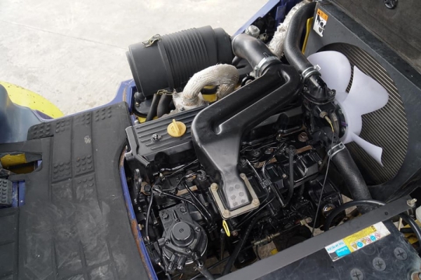 Komatsu FD25c-12 งาเท(ฮิ๊ง) ขนาดยก2.5ตัน เสายกสูง4เมตร เครื่องยนตร์ดีเซล สวยแห้งเดิมจากญี่ปุ่น