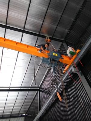 รับติดตั้งเครนโรงงาน ราคาถูก สอบถามได้เลยครับ