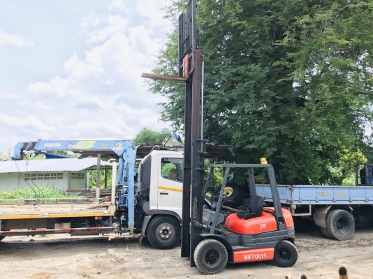 TOYOTA  2.5 ตัน