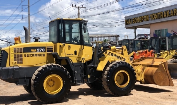 ขายรถตักล้อยาง KOMATSU WA270-6 ปี 2012 นำเข้าเองจากญี่ปุ่น สภาพสวยพร้อมใช้ มีVDOการทำงานครับ ขายรถตักล้อยาง KOMATSU WA270-6 ปี 2012 นำเข้าเองจากญี่ปุ่น สภาพสวยพร้อมใช้ มีVDOการทำงานครับ