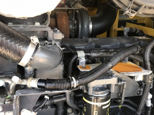 ขายรถตักล้อยาง KOMATSU WA270-6 ปี 2012 นำเข้าเองจากญี่ปุ่น สภาพสวยพร้อมใช้ มีVDOการทำงานครับ ขายรถตักล้อยาง KOMATSU WA270-6 ปี 2012 นำเข้าเองจากญี่ปุ่น สภาพสวยพร้อมใช้ มีVDOการทำงานครับ