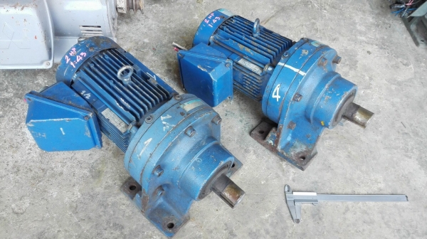 มอเตอร์เกียร์ญี่ปุ่น Sumitomo JAPAN ขนาด 2 HP ทด 1:43 (33 rpm) 380V